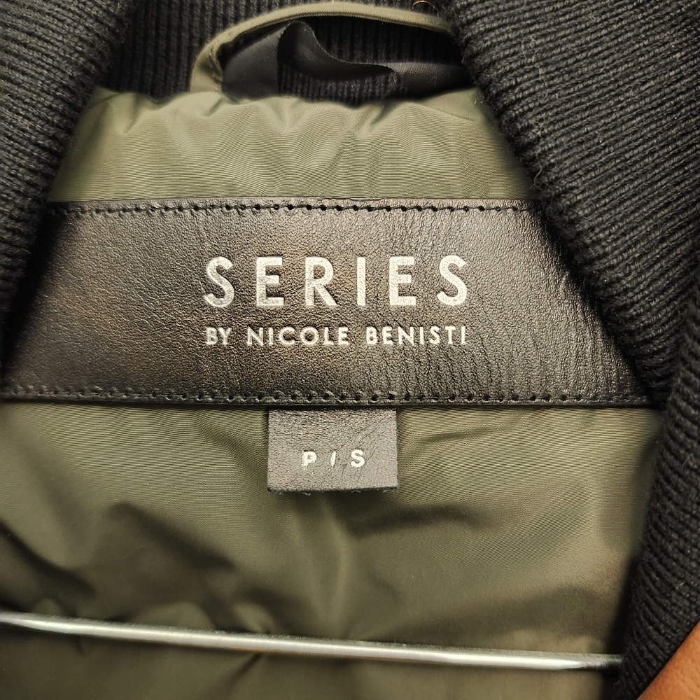 SERIES by Nicole Benisti Size S Leather Accent Down Jacket Fur Trim Hood - Picture 7 of 7